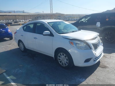 NISSAN VERSA 2014