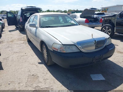 LINCOLN TOWN CAR 2007