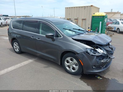 CHRYSLER PACIFICA HYBRID 2018