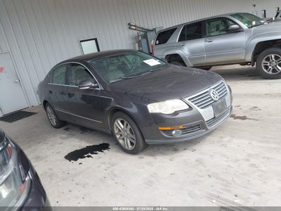 VOLKSWAGEN PASSAT 2008