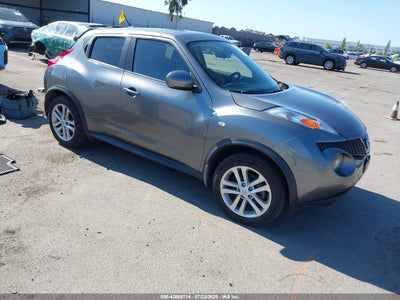 NISSAN JUKE 2013
