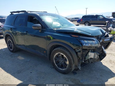 NISSAN PATHFINDER 2024