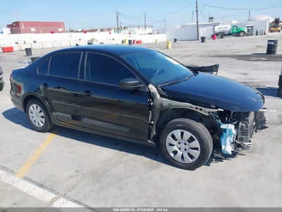 VOLKSWAGEN JETTA 2016