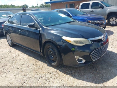TOYOTA AVALON 2013