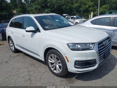 AUDI Q7 2018