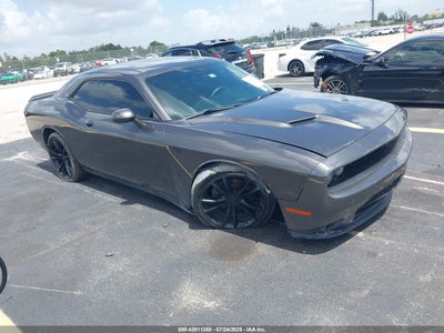 DODGE CHALLENGER 2016
