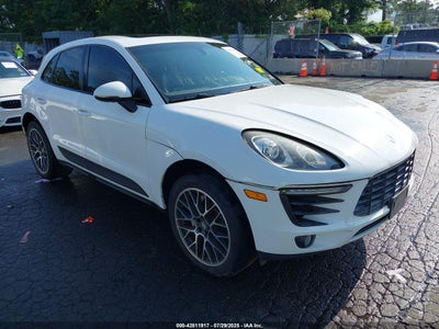 PORSCHE MACAN 2015