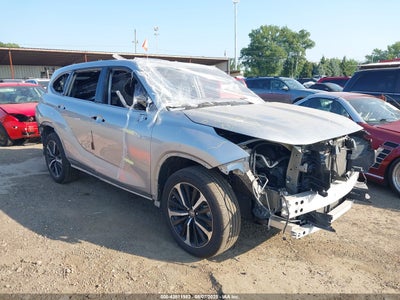 TOYOTA HIGHLANDER 2021