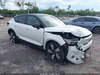 VOLVO C40 RECHARGE PURE ELECTRIC 2022