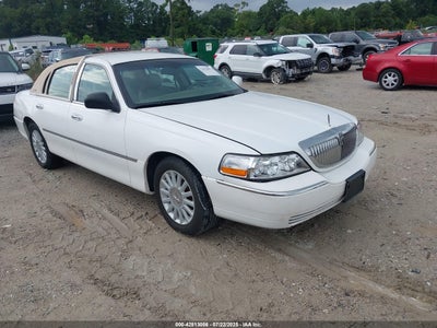 LINCOLN TOWN CAR 2003