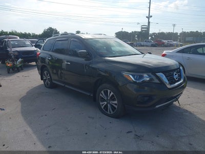 NISSAN PATHFINDER 2017