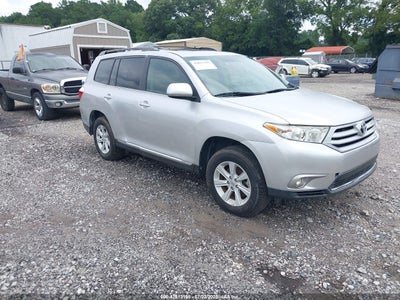 TOYOTA HIGHLANDER 2013