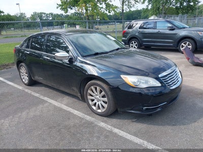 CHRYSLER 200 2014