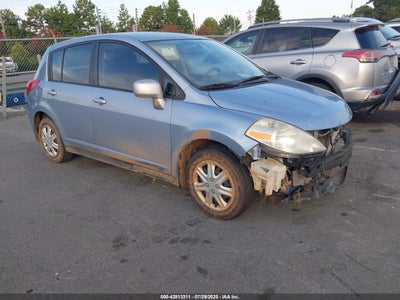 NISSAN VERSA 2011