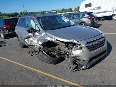SUBARU OUTBACK 2019