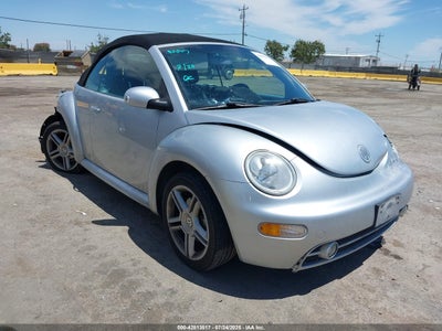 VOLKSWAGEN NEW BEETLE 2004