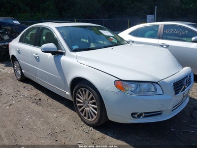 VOLVO S80 2013
