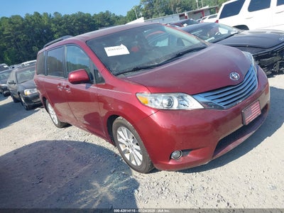 TOYOTA SIENNA 2012