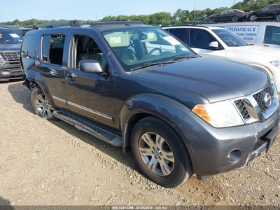 NISSAN PATHFINDER 2012