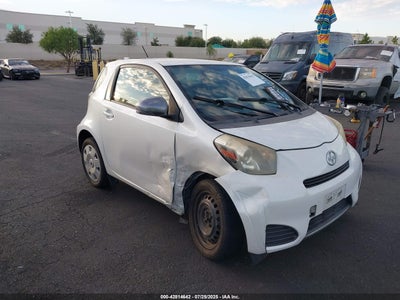 SCION IQ 2014