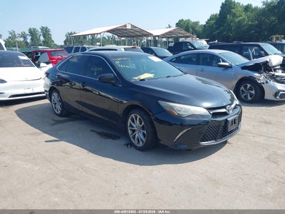 TOYOTA CAMRY 2015