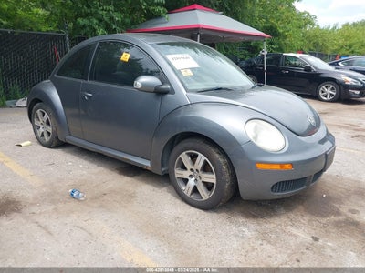 VOLKSWAGEN NEW BEETLE 2006
