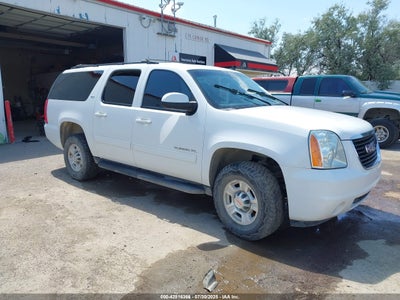 GMC YUKON XL 2500 2013