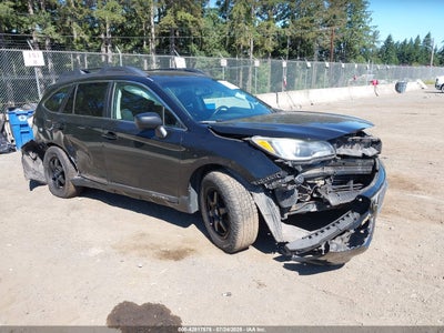 SUBARU OUTBACK 2015