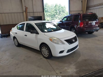 NISSAN VERSA 2014
