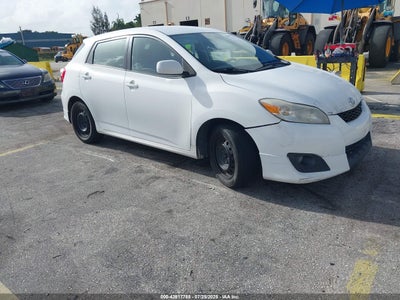 TOYOTA MATRIX 2010