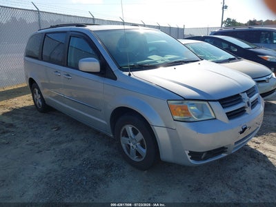 DODGE GRAND CARAVAN 2010