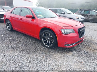 CHRYSLER 300 2015