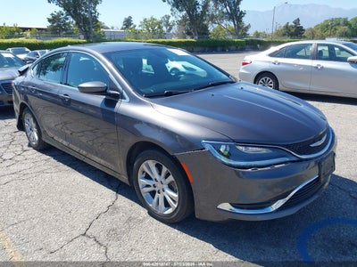 CHRYSLER 200 2015