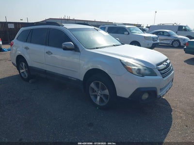 SUBARU OUTBACK 2013