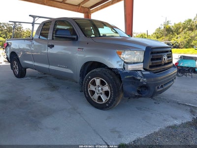 TOYOTA TUNDRA 2011