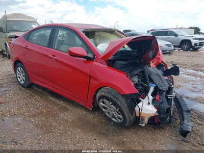 HYUNDAI ACCENT 2013