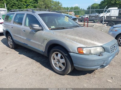 VOLVO XC70 2004