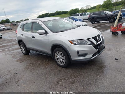NISSAN ROGUE 2017
