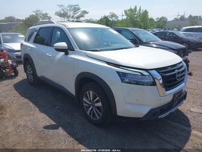 NISSAN PATHFINDER 2024
