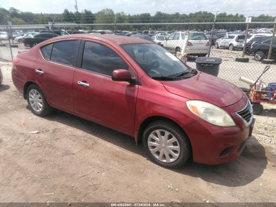 NISSAN VERSA 2013