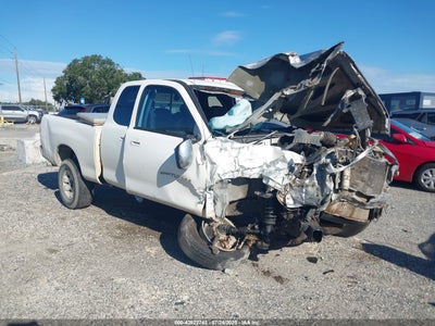 TOYOTA TUNDRA 2000