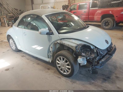 VOLKSWAGEN NEW BEETLE 2006