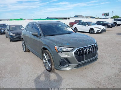 AUDI Q3 2021