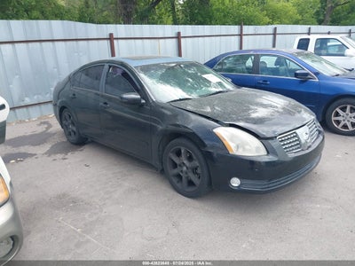 NISSAN MAXIMA 2004