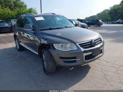 VOLKSWAGEN TOUAREG 2 2008