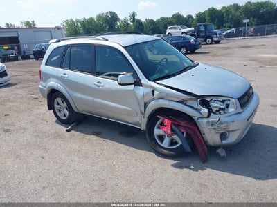 TOYOTA RAV4 2005