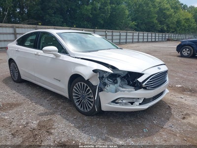 FORD FUSION HYBRID 2017