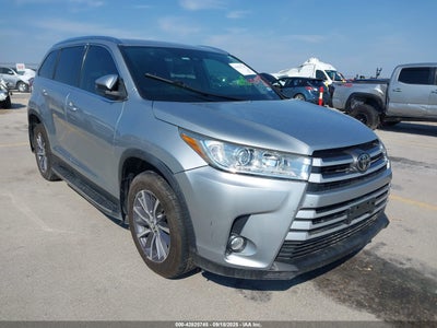 TOYOTA HIGHLANDER 2019