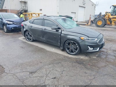 FORD FUSION 2019