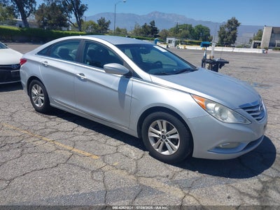 HYUNDAI SONATA 2013